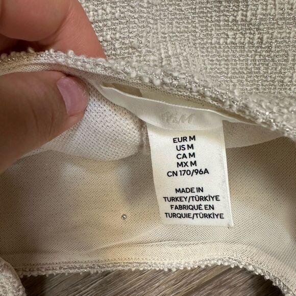 H&M White Textured Mini Dress Sz M - Picture 4 of 4